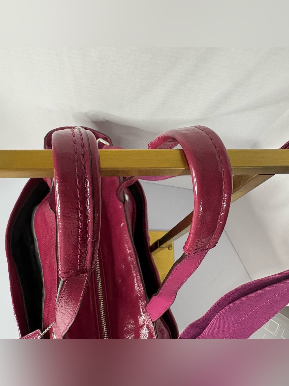 Y2K Coach Fuchsia Patent Leather Diaper Bag Detachable Long Strap & Changing Pad - Picture 5 of 16